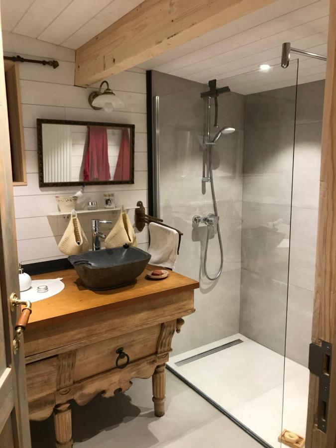 Chalet Du Praillage Spa Zewnętrze zdjęcie